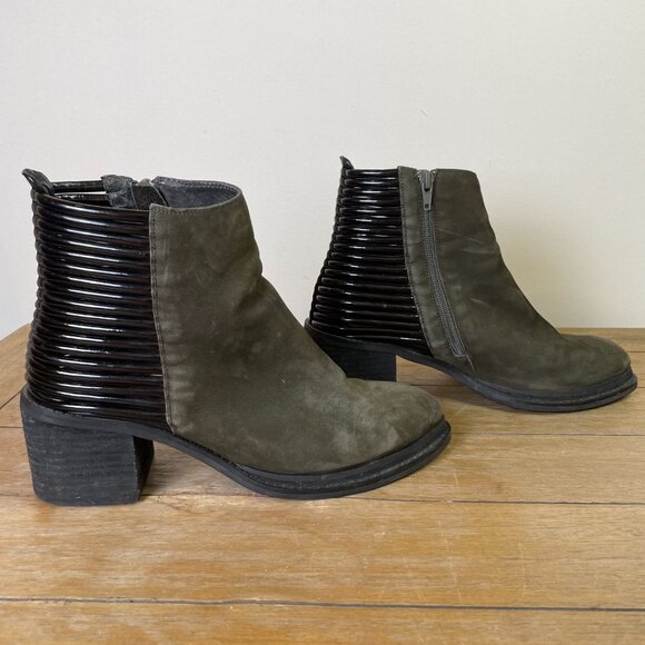 Jeffrey Campbell Ankle Boots Size 9 Lowell Olive Green Sheepskin Suede Block - Picture 2 of 12